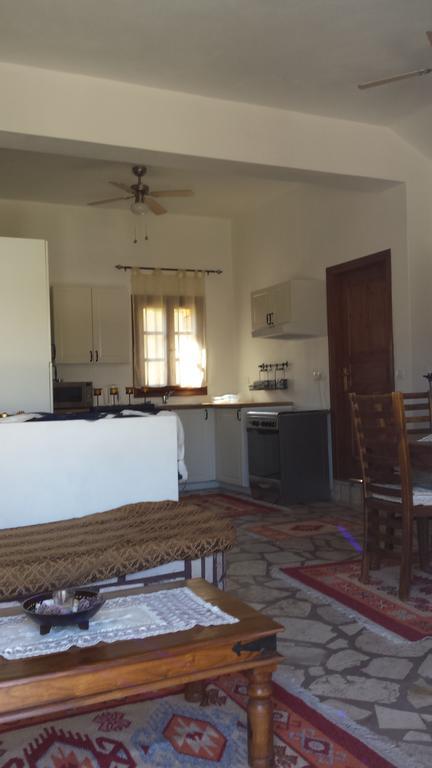 Meyísti P&M House 빌라 외부 사진